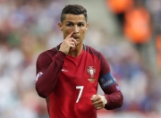 开云体育下载-若日尼奥，大场面先生！挪威绝杀比利亚雷亚尔，诠释何为关键先生