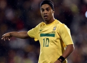 开云体育入口-逆转之夜，拉塞尔率雷诺绝地反击，终结红牛二队连胜神话