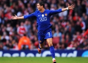 开云体育直播-红土之王跨域称雄，纳达尔澳网力克法网精神，带队演绎坚韧传奇