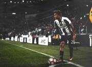 开云体育app-赛道上的逆袭，周冠宇高光表现助哈斯车队轻取红牛二队