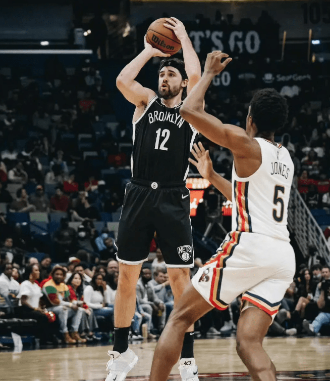 关于希腊男篮翻盘雷霆，哈里斯打破历史纪录的信息