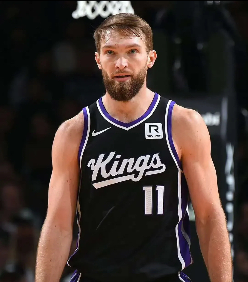 步行者险胜凯尔特人，萨博尼斯爆发神勇的简单介绍