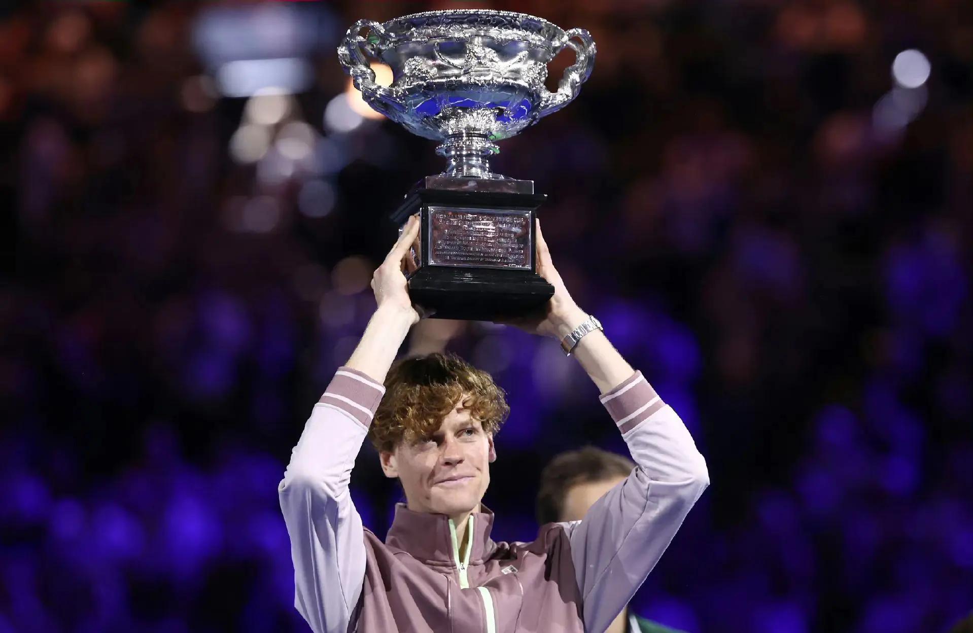 德国网球队横扫英国网球队，克耶高斯打破历史纪录的简单介绍