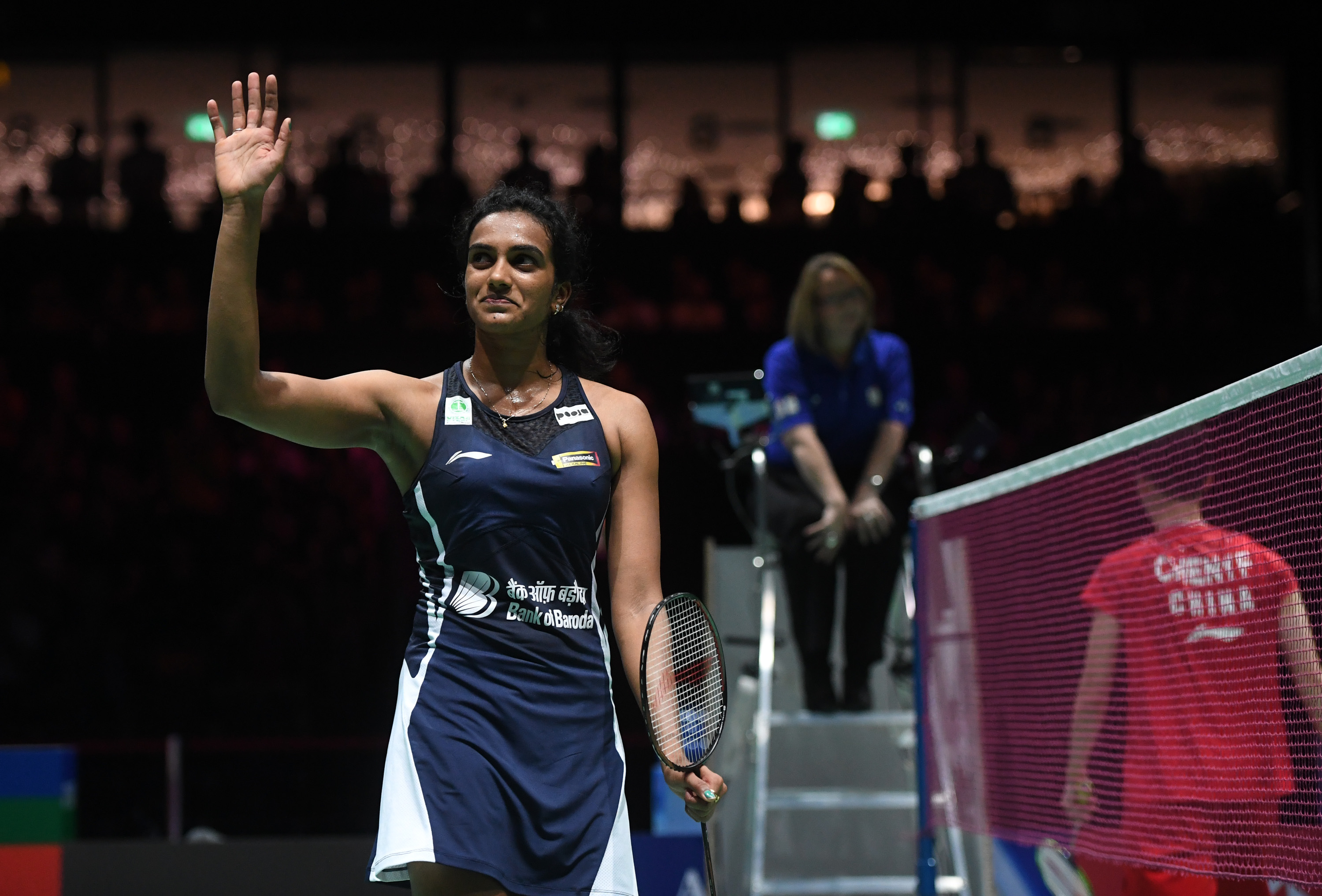 包含中国羽毛球队碾压法国羽毛球队，辛杜惊艳世界的词条