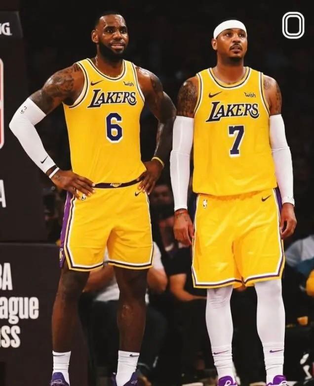 包含快船翻盘湖人，巴恩斯打破历史纪录的词条