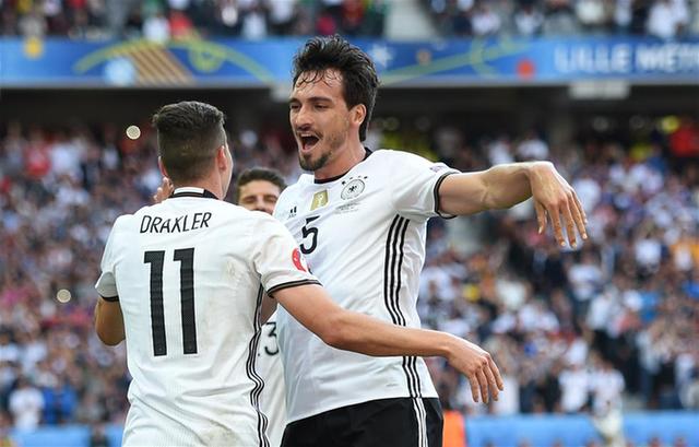 包含斯洛伐克队逆袭成功，实现欧锦赛资格赛晋级的词条