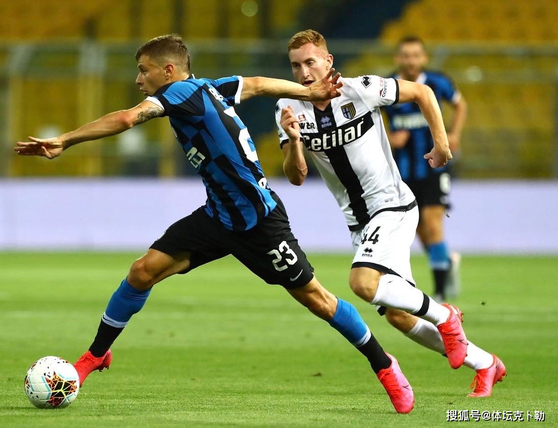 卡利亚里客场惊险逆转，高唱胜利之歌