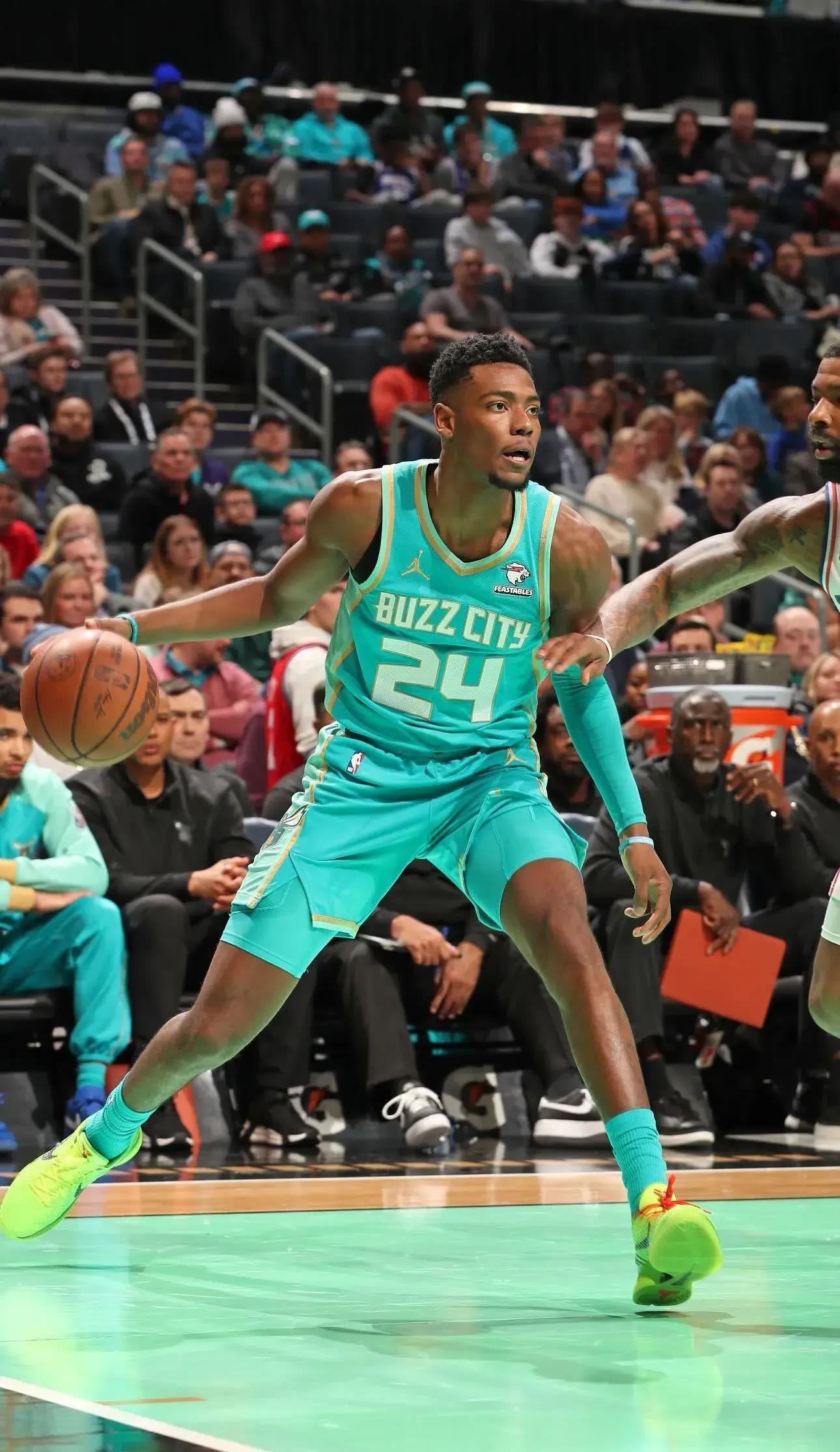 勇士客场大胜步行者，吉米勒得分生涯新高