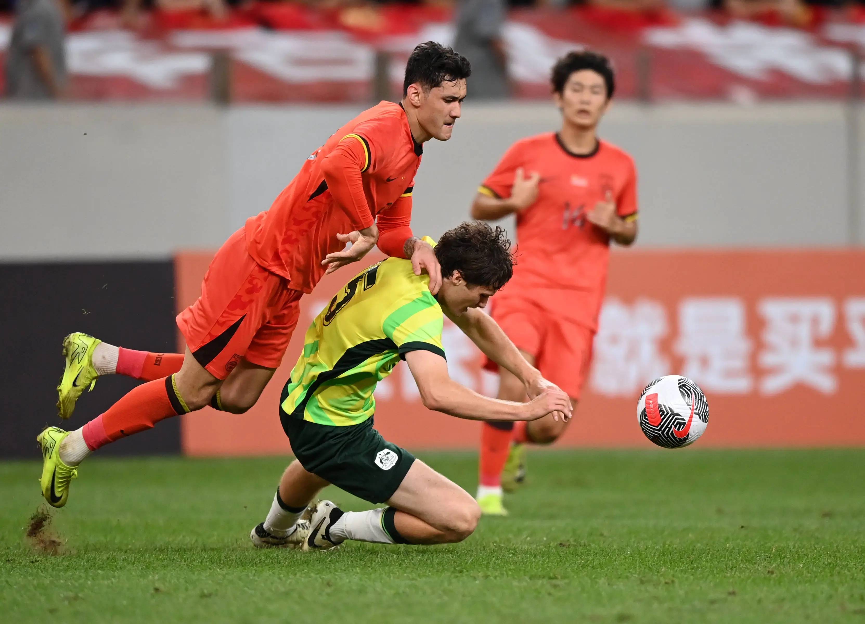 精彩的足球对决在世界舞台上上演的简单介绍