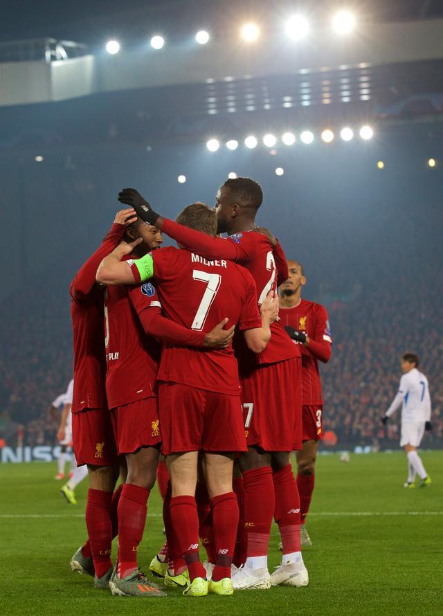 关于利物浦客场大胜亨克，小组领跑的信息