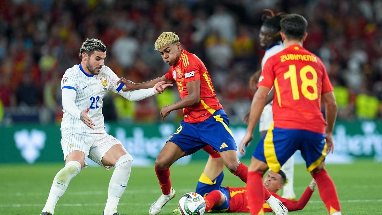 关于马尔代夫球员在关键时刻发挥出色的信息