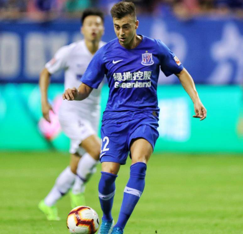 关于沈阳东进备战比赛，主教练研究对手战术的信息