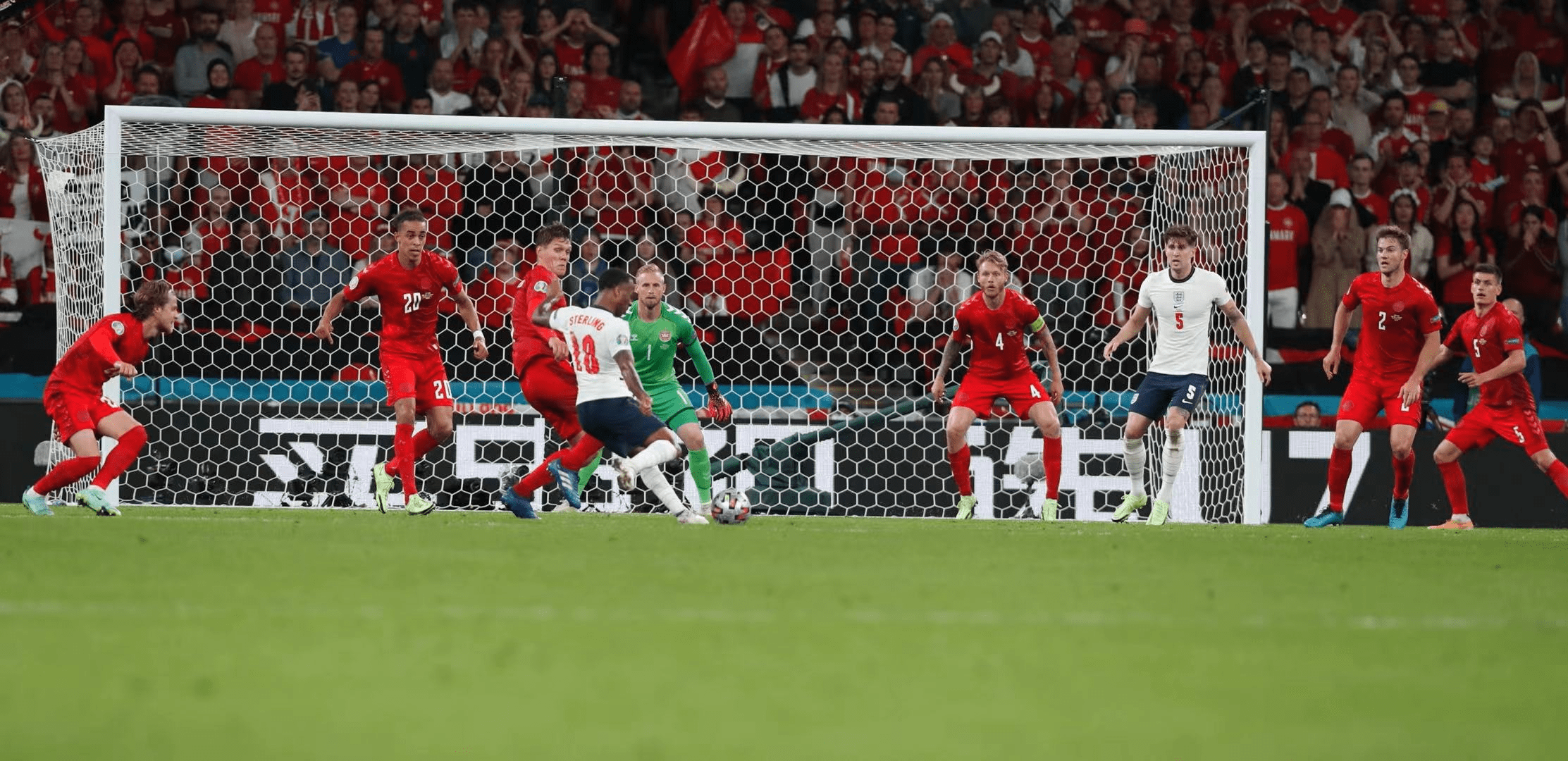 英格兰羽毛球队碾压韩国羽毛球队，戴资颖统治全场的简单介绍